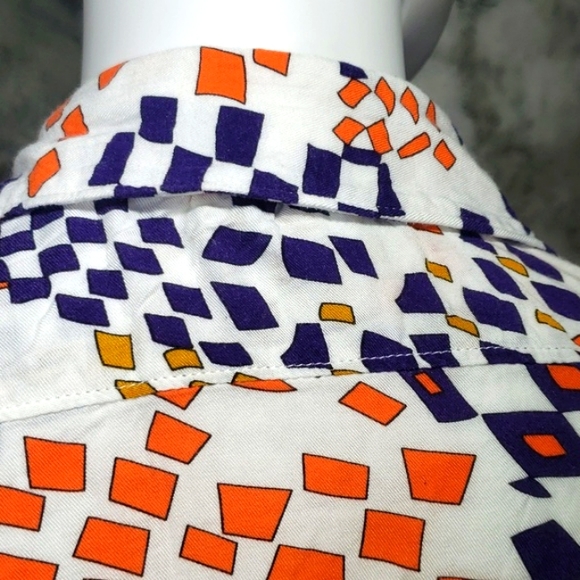 CAbi Navy Orange Geometric Print 3/4 Sleeve Button Up Shirt Size M. - Picture 12 of 15